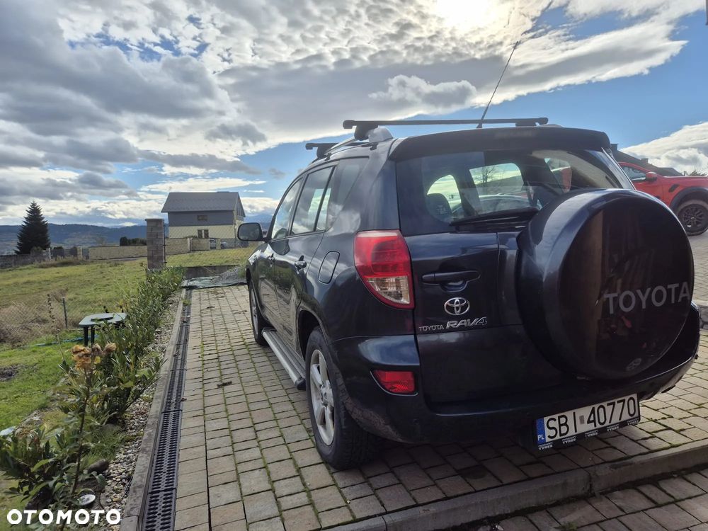 Toyota RAV4 2.2 D-4D 4x4 - 1