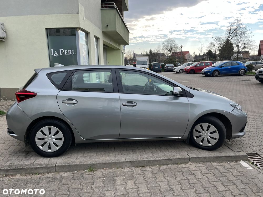 Toyota Auris 1.6 Comfort - 6