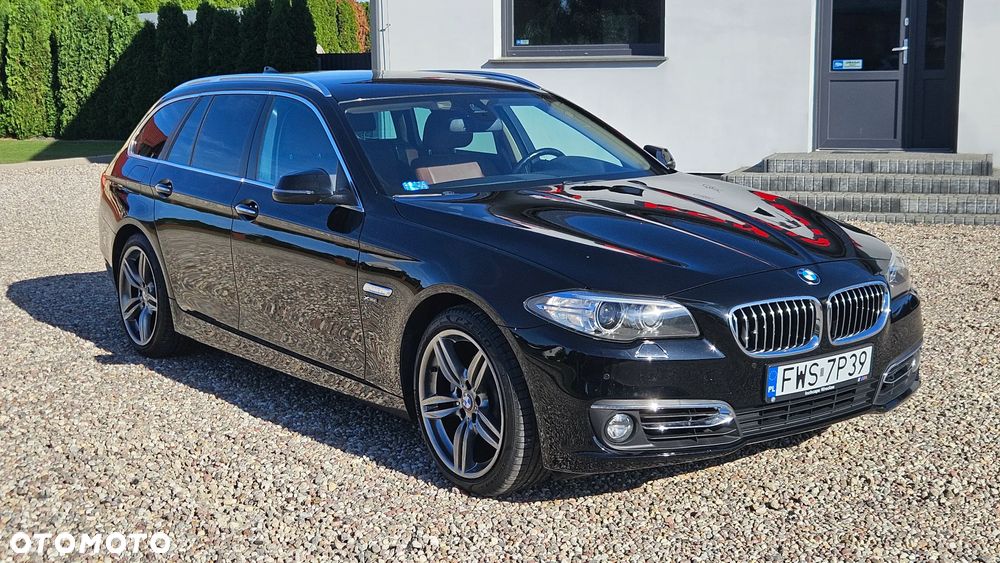 BMW Seria 5 520d xDrive - 14