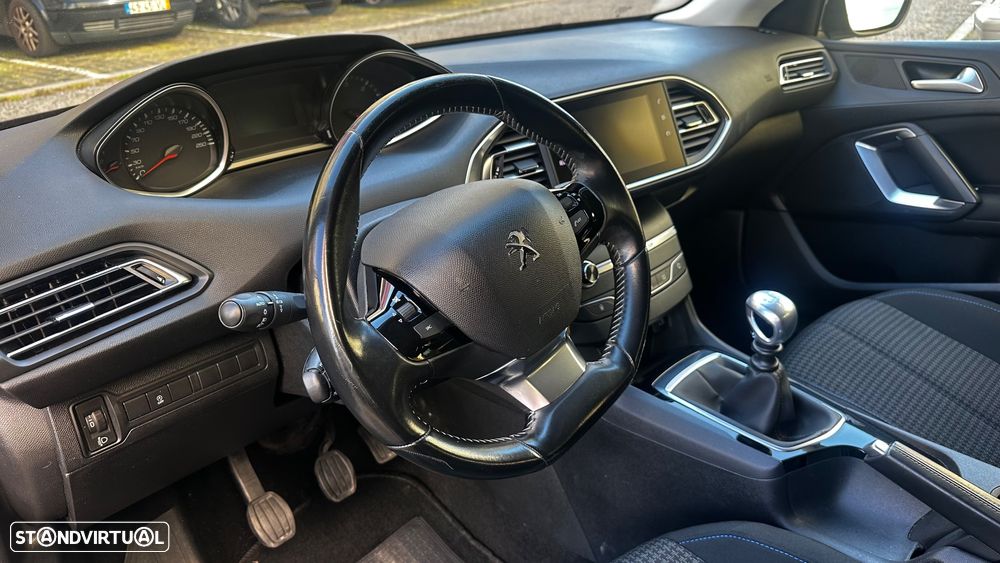 Peugeot 308 SW 1.5 BlueHDi Active - 13