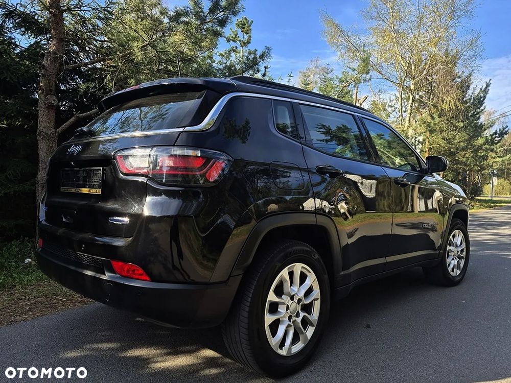 Jeep Compass - 4