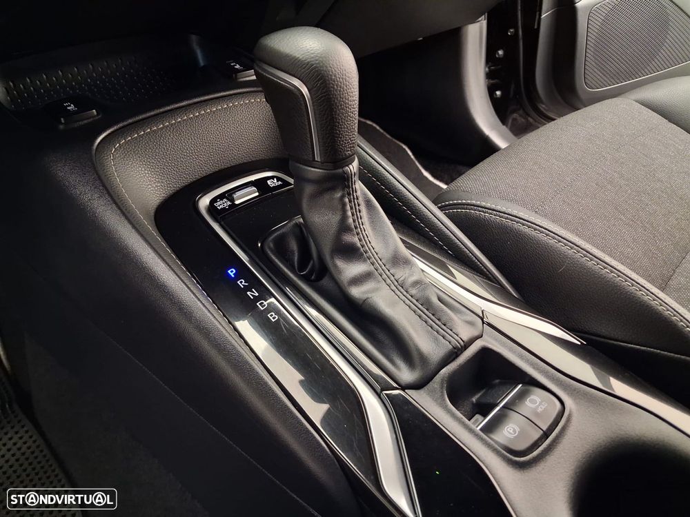 Toyota Corolla Touring Sports 1.8 Hybrid Comfort Plus - 26