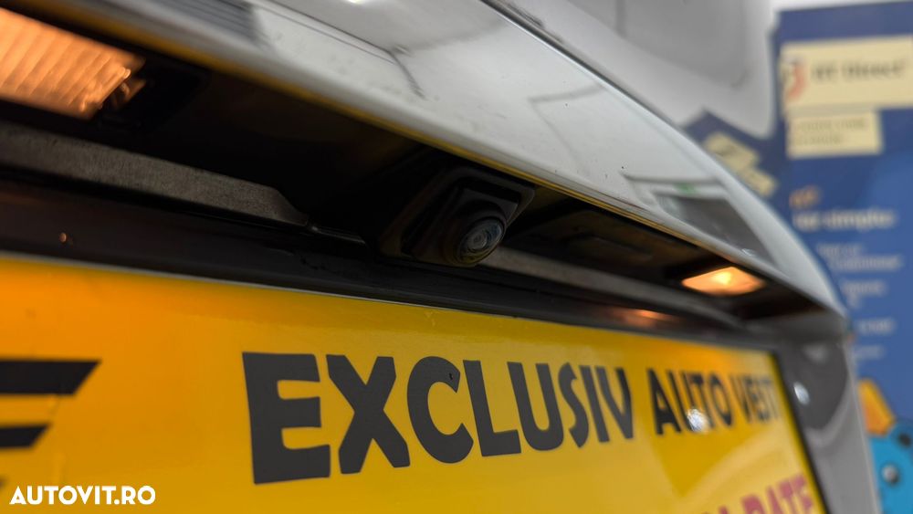 Renault Grand Scenic - 30