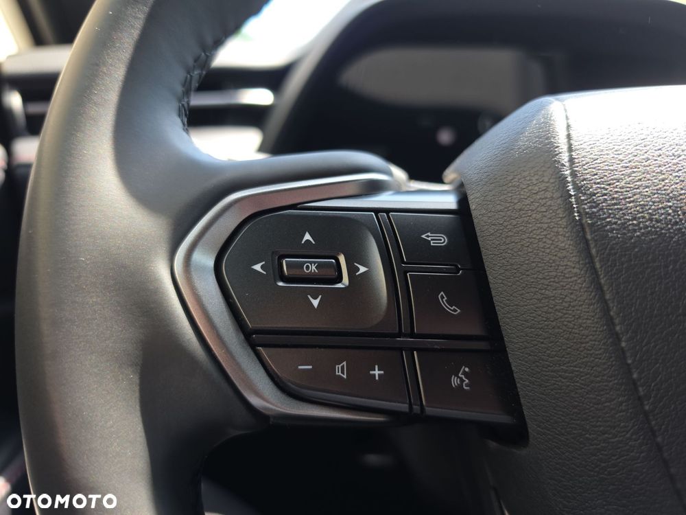 Lexus LBX 1.5 Hybrid Emotion - 13