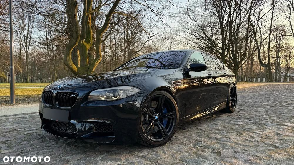 BMW M5 Standard - 2