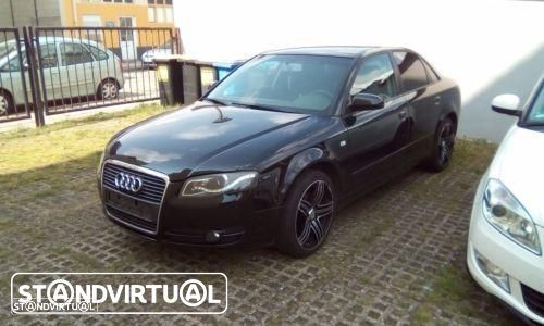 Audi A4 de 2006 para peças - 1