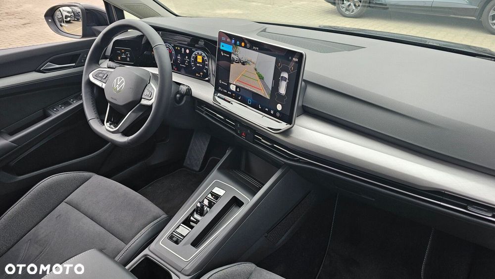 Volkswagen Golf - 27