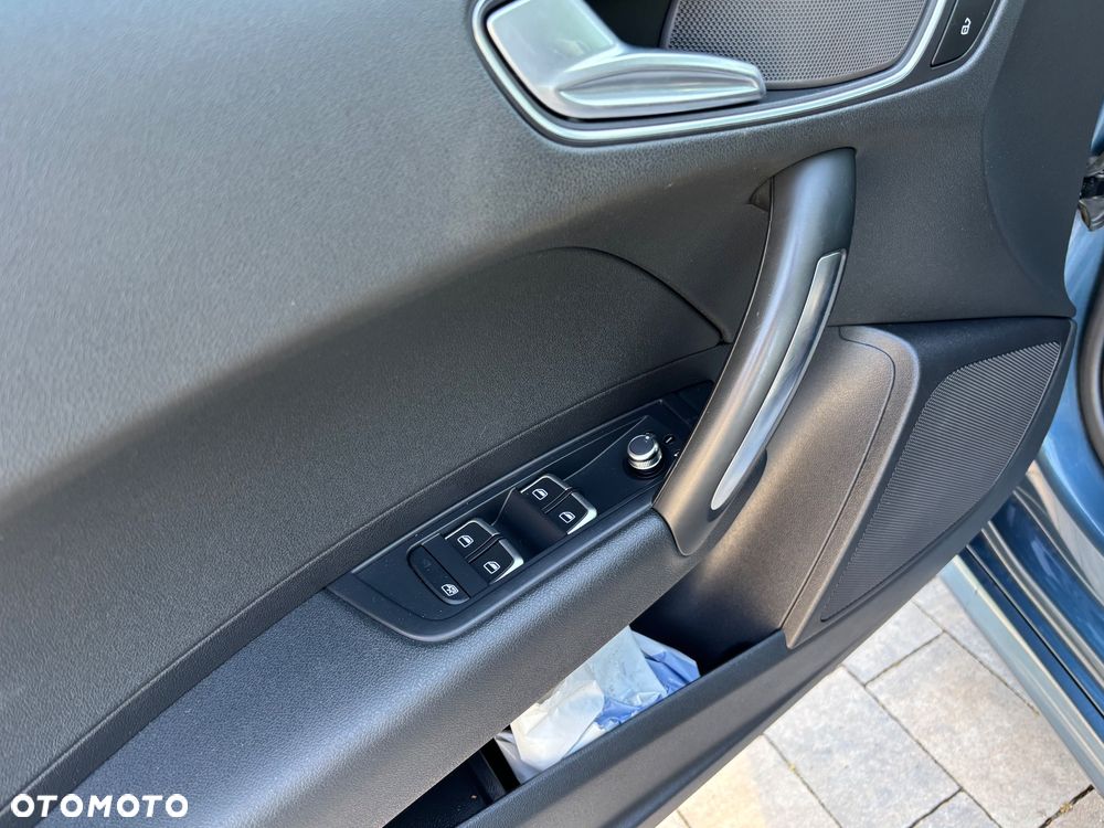 Audi A1 Sportback 1.4 TDI Design - 25
