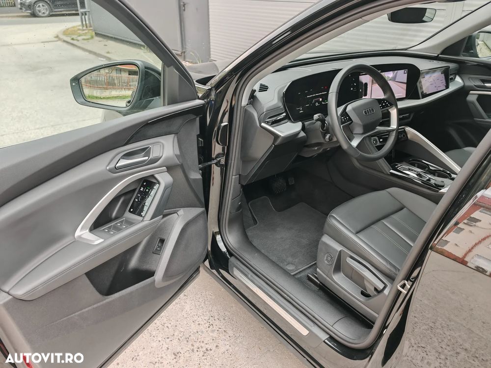 Audi Q5 40 TFSI quattro S tronic S line business - 12