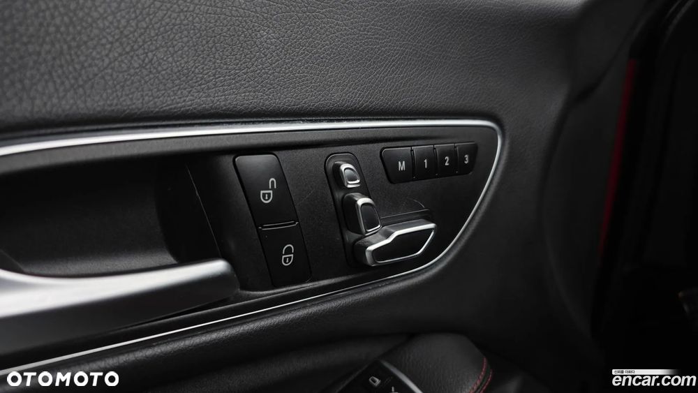 Mercedes-Benz CLA - 19