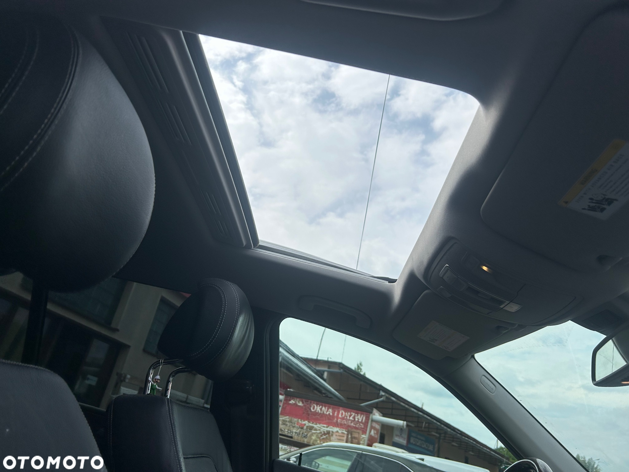 Mercedes-Benz GL 400 4Matic 7G-TRONIC - 12