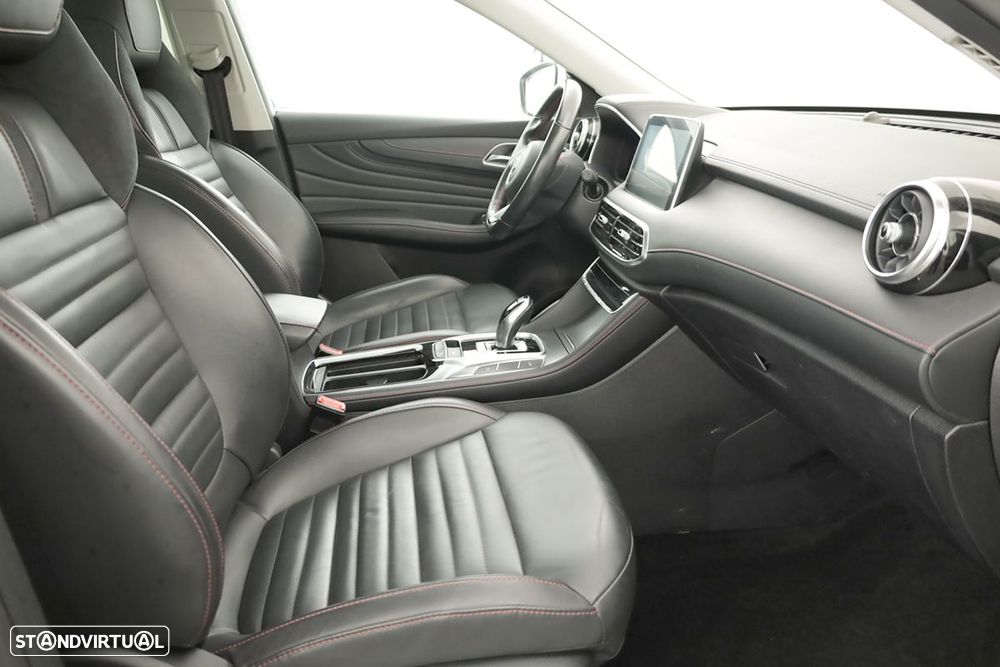 MG EHS 1.5 T-GDI Plug-in Hybrid Luxury - 24