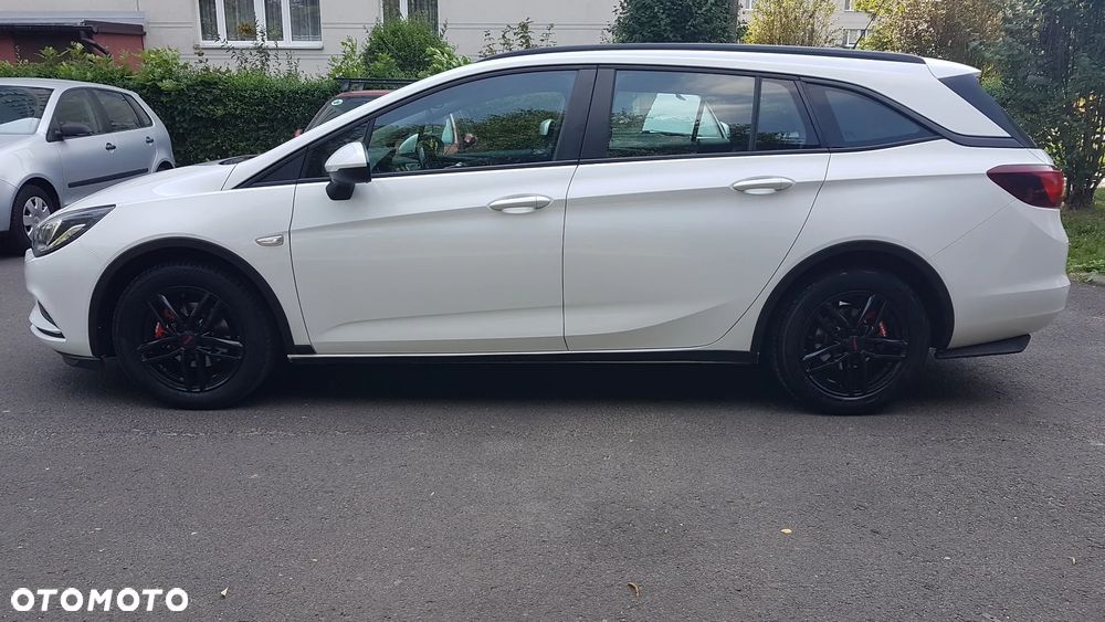 Opel Astra 1.4 T Dynamic - 34