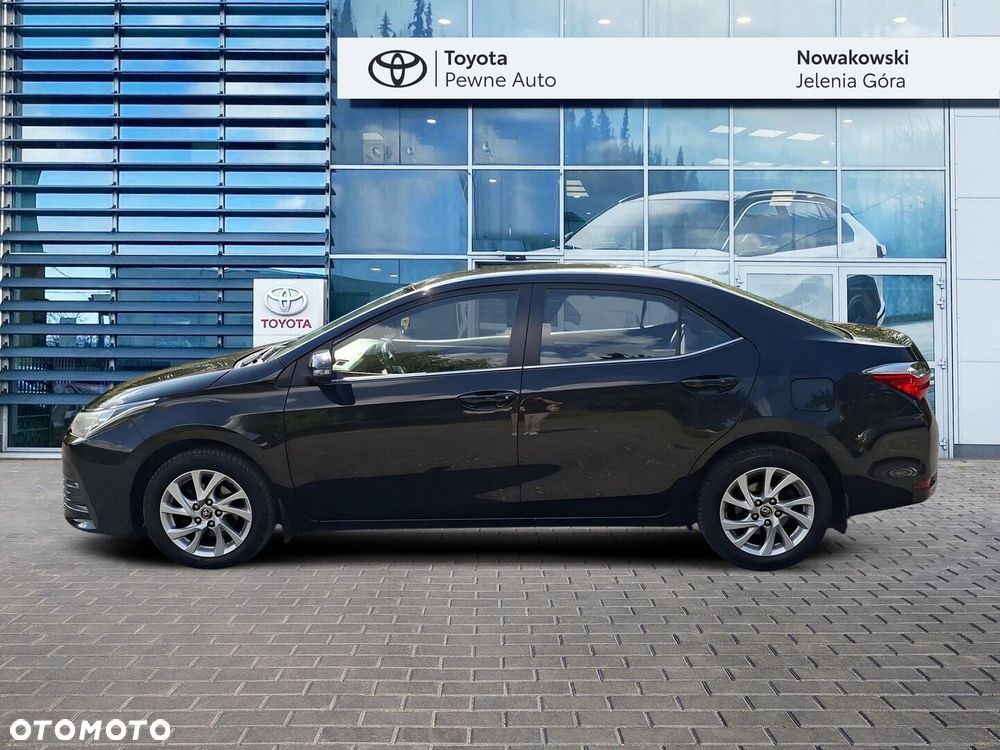 Toyota Corolla - 3