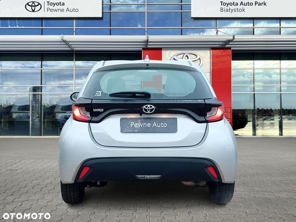 Toyota Yaris 1.5 Comfort CVT - 4