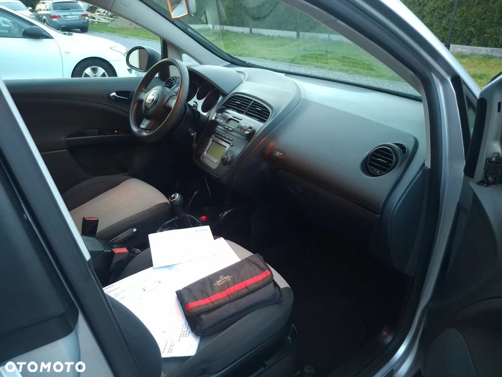 Seat Altea 1.6 Stylance - 9