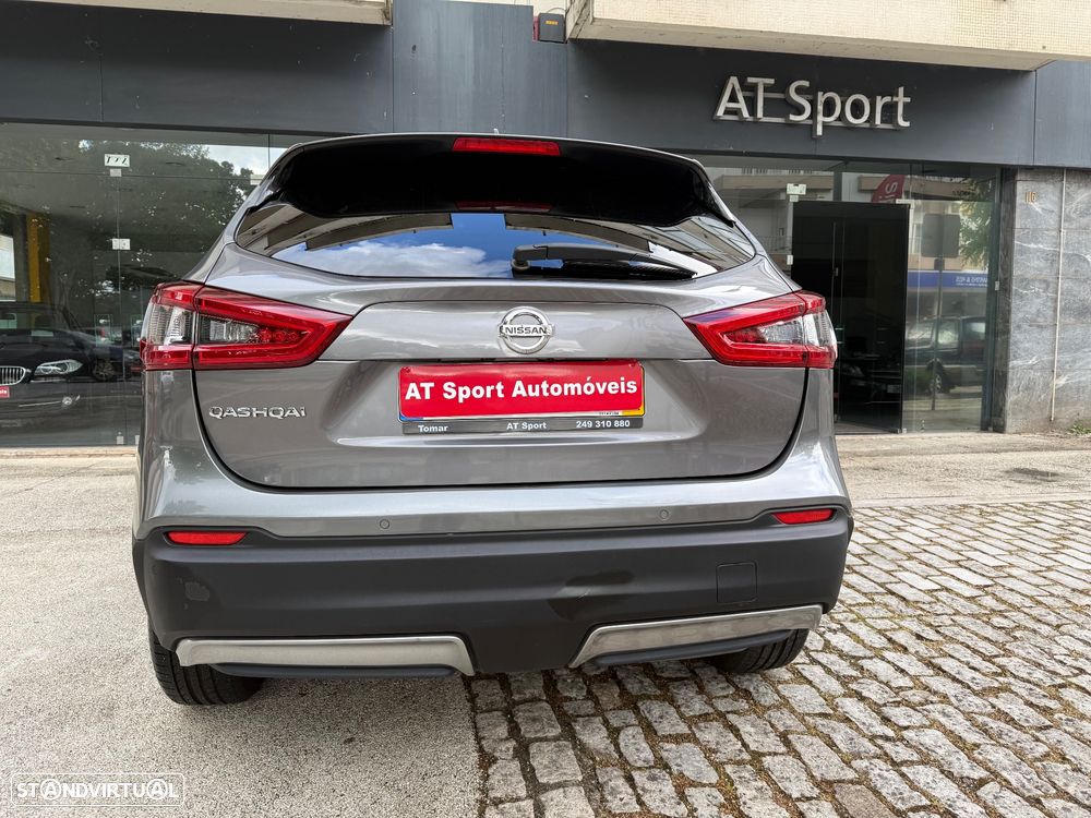 Nissan Qashqai 1.5 dCi N-Connecta J18+Led - 21