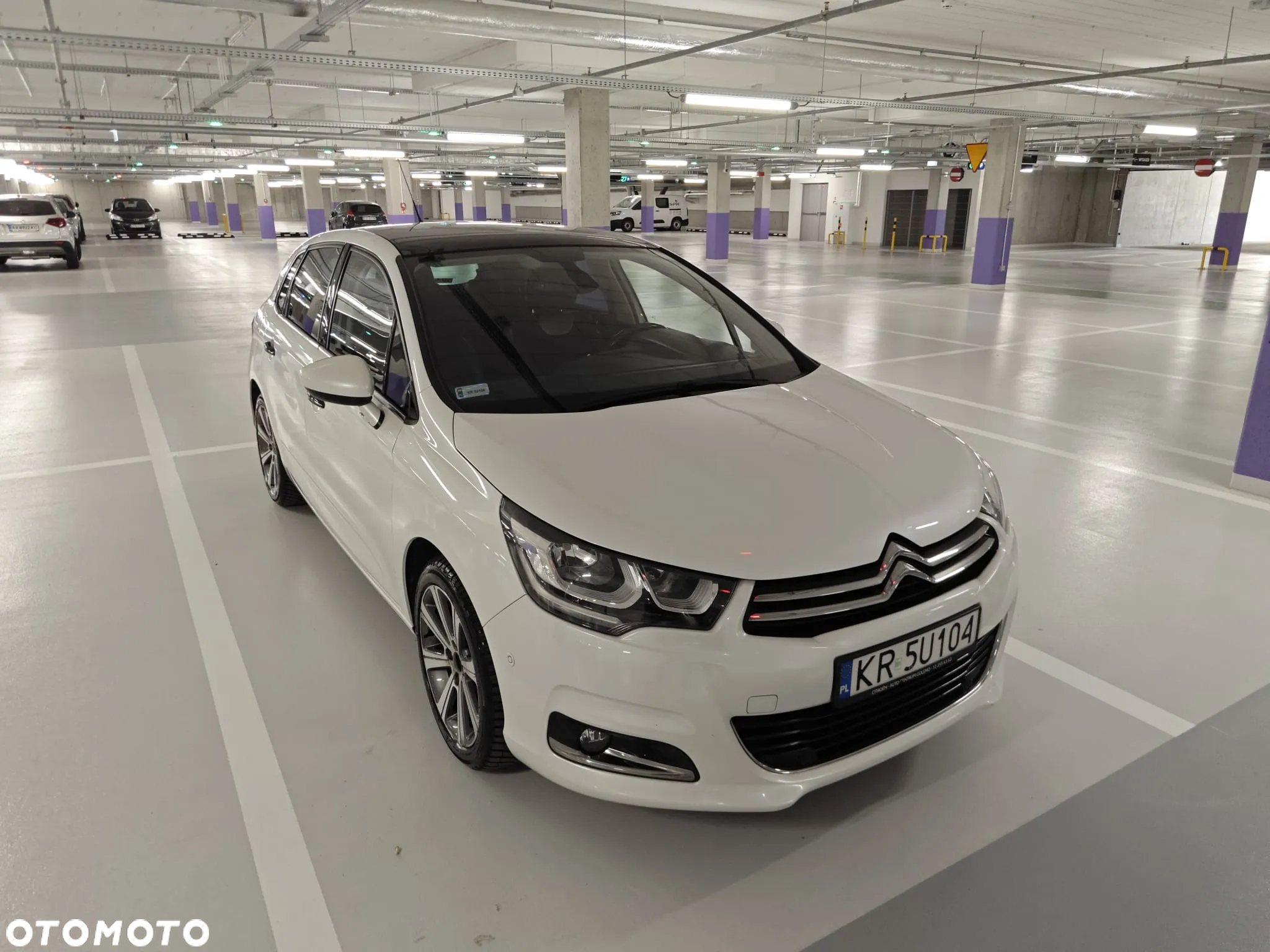 Citroën C4 1.2 PureTech Shine S&S EAT6 - 38