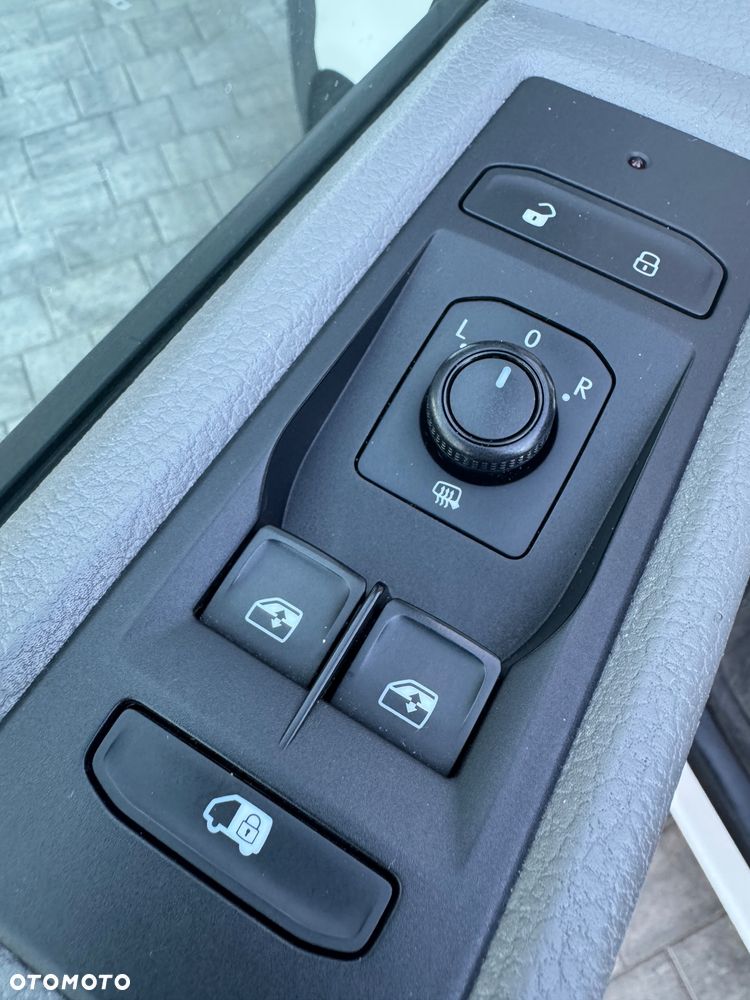 Volkswagen Transporter - 20