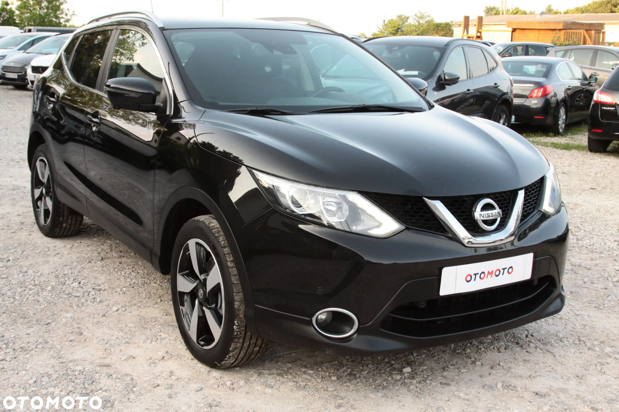 Nissan Qashqai 1.6 dCi TEKNA - 3