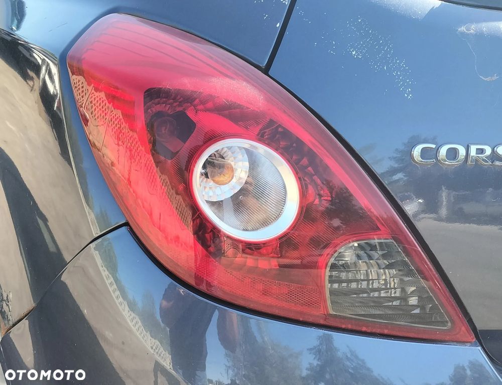 OPEL CORSA D 3D KLAPA BAGAŻNIKA TYŁ TYLNA Z168 - 10
