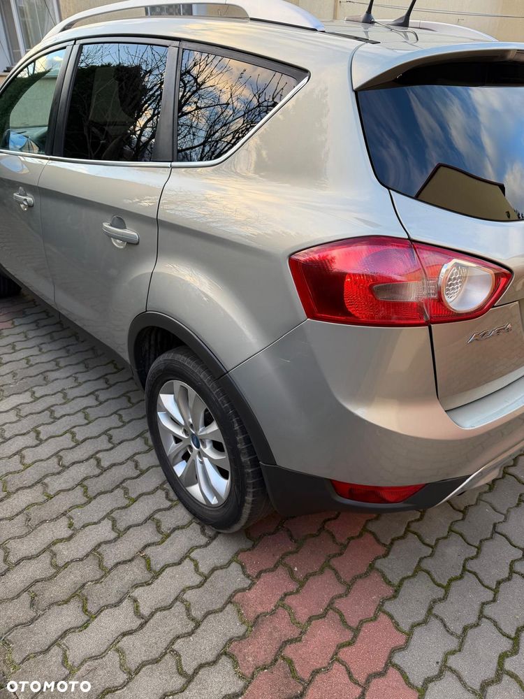 Ford Kuga 2.0 TDCi Titanium FWD - 10