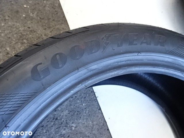 OPONY 235/45/19 2szt GOODYEAR DEMO (P21063) - 5