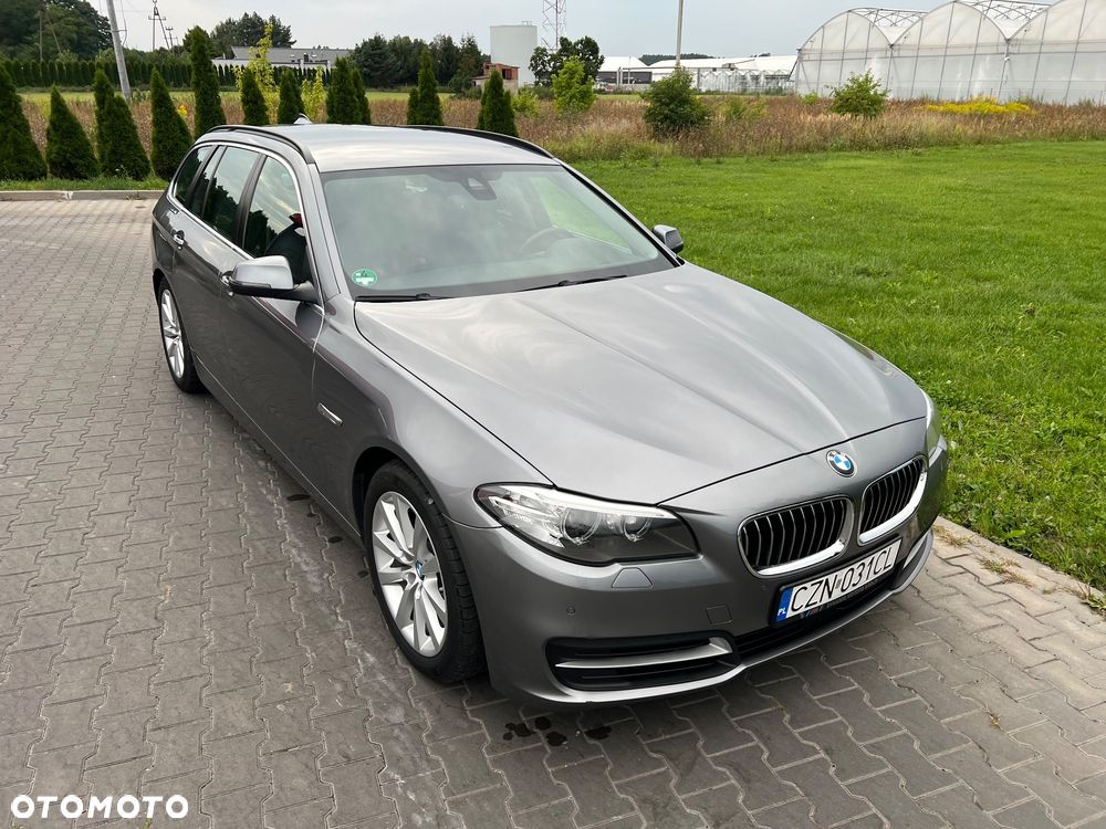 BMW Seria 5 525d - 1