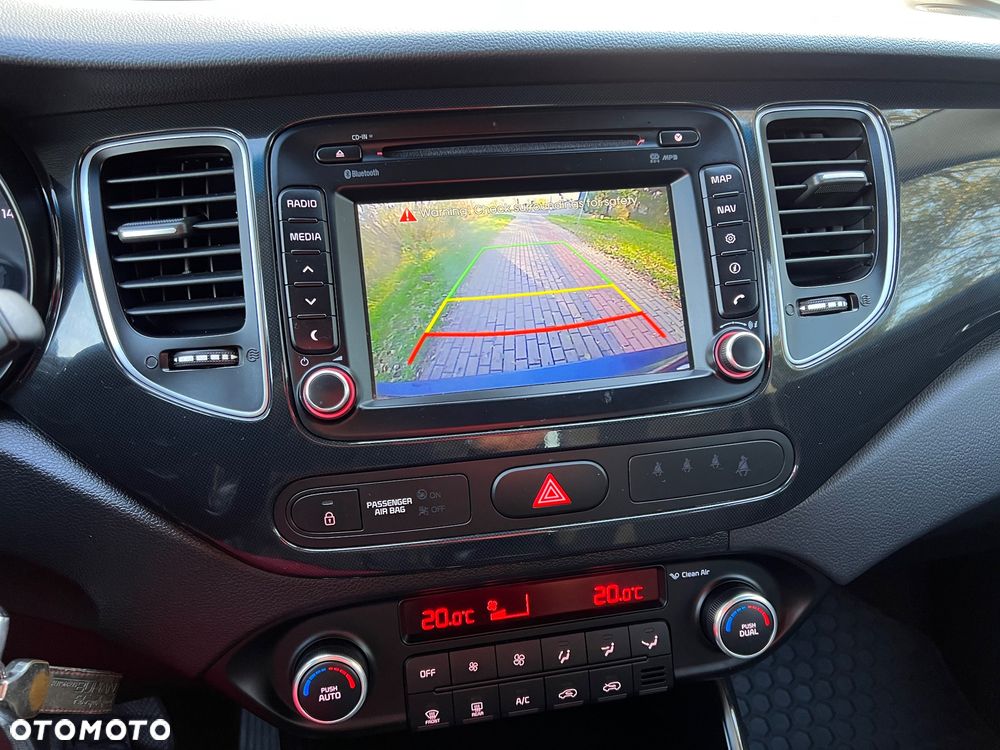 Kia Carens 1.7 CRDi L DCT - 18