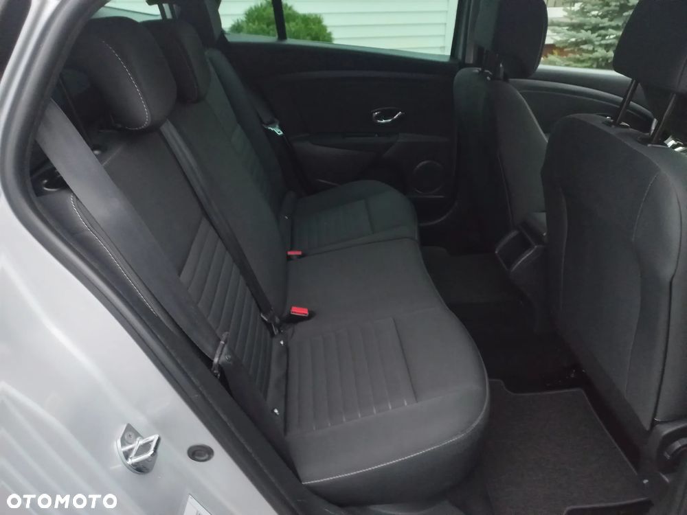 Renault Megane 1.5 dCi Limited - 24