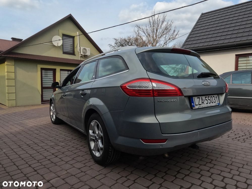 Ford Mondeo 2.0 TDCi Ghia - 9