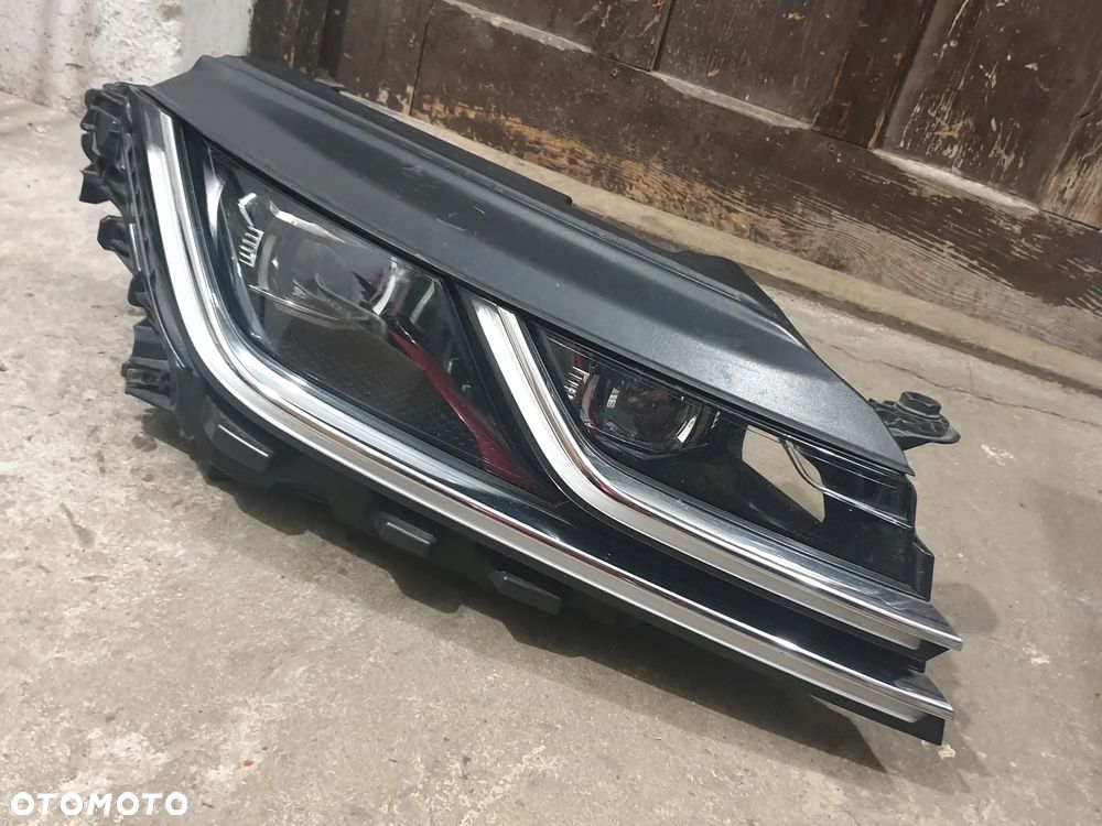 VW ARTEON 17-25 reflektor lampa przód prawa FULL LED - 1