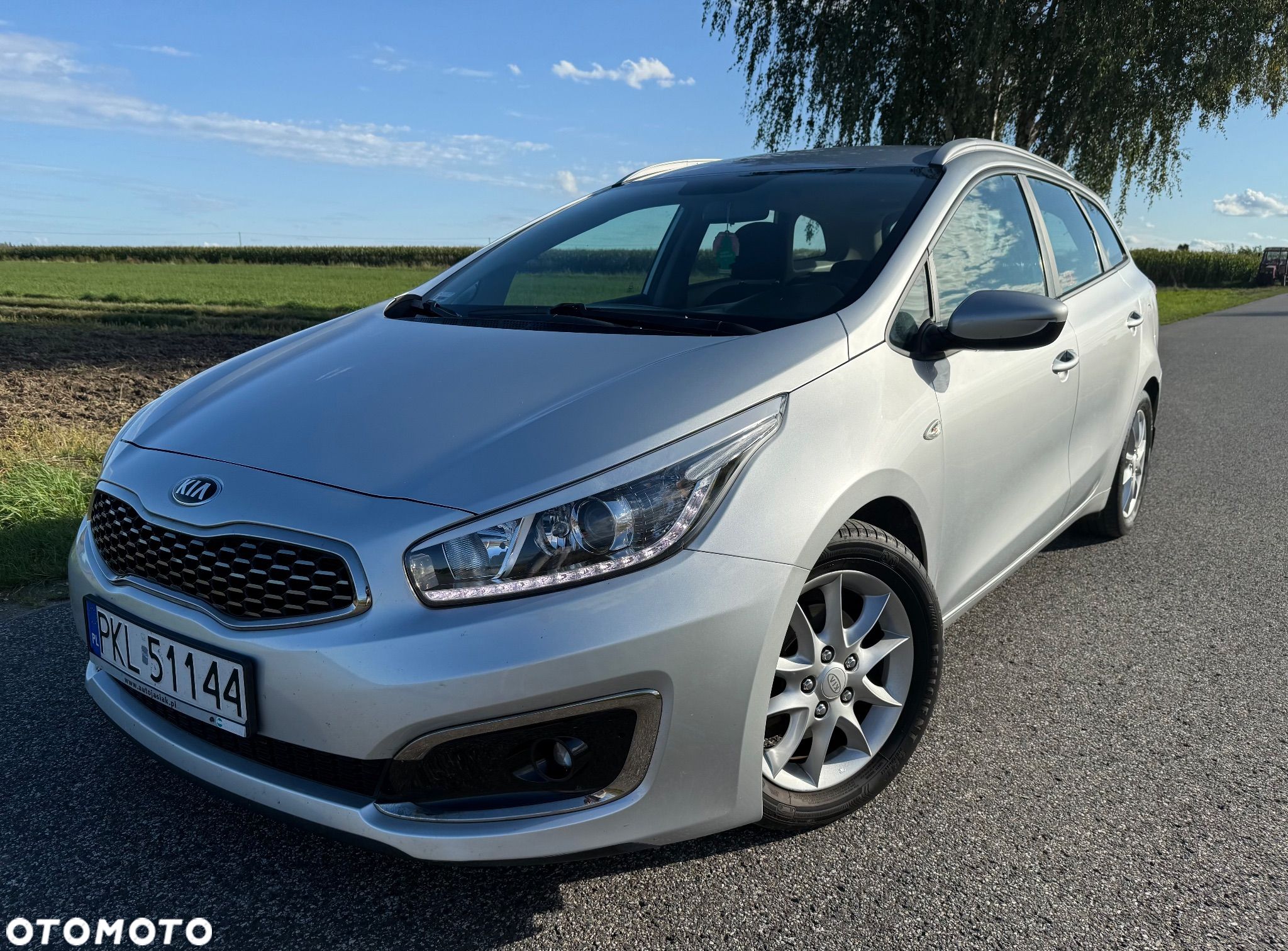 Kia Ceed Cee'd 1.6 GDI L DCT - 1