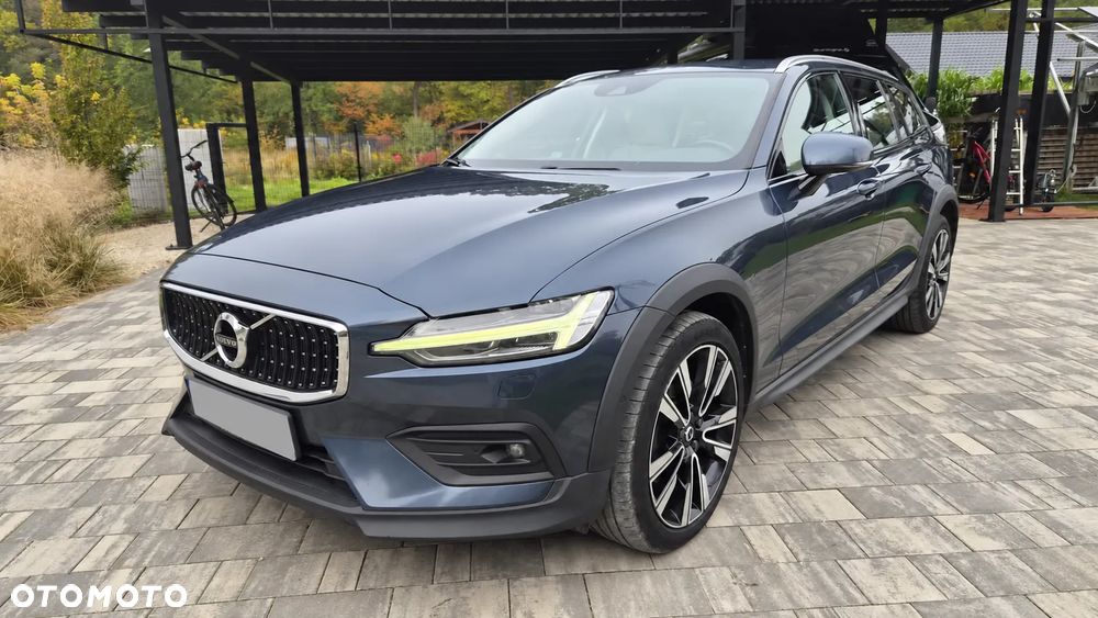 Volvo V60 Cross Country
