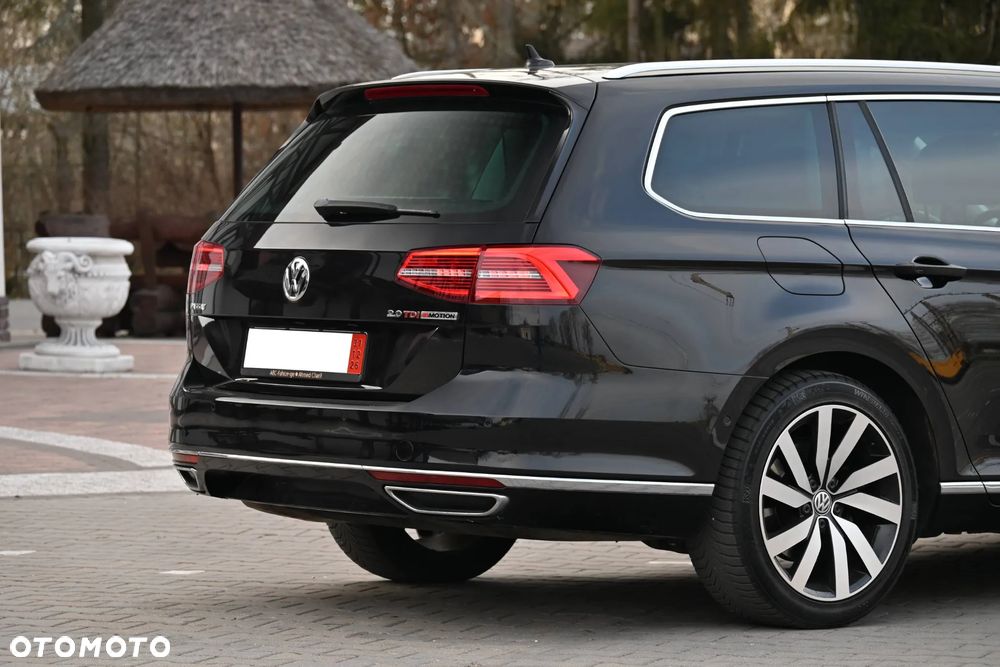 Volkswagen Passat 2.0 TDI SCR (BlueMotion Tech) 4Motion D Highline - 12