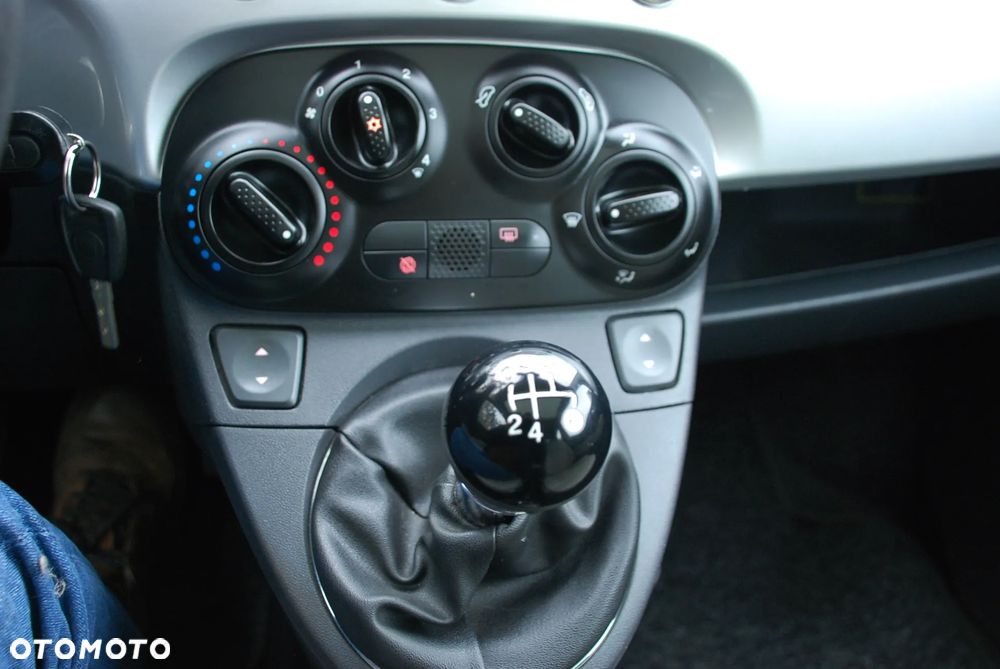 Fiat 500 1.2 8V Lounge Euro5 - 15