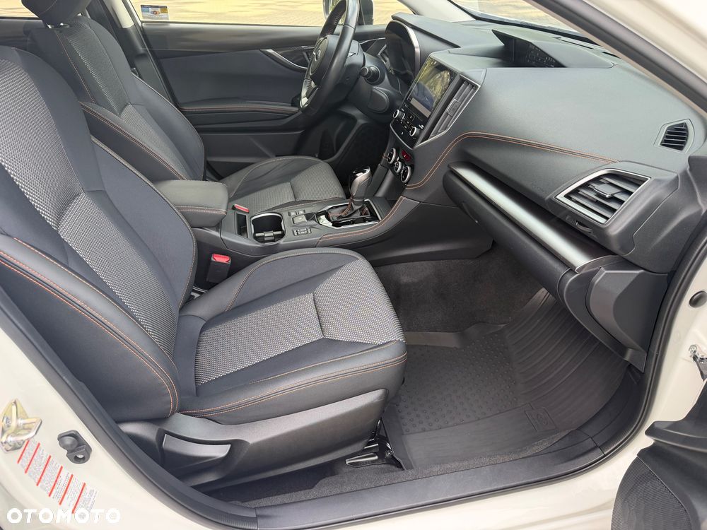 Subaru XV 1.6i Exclusive (EyeSight) Lineartronic - 10