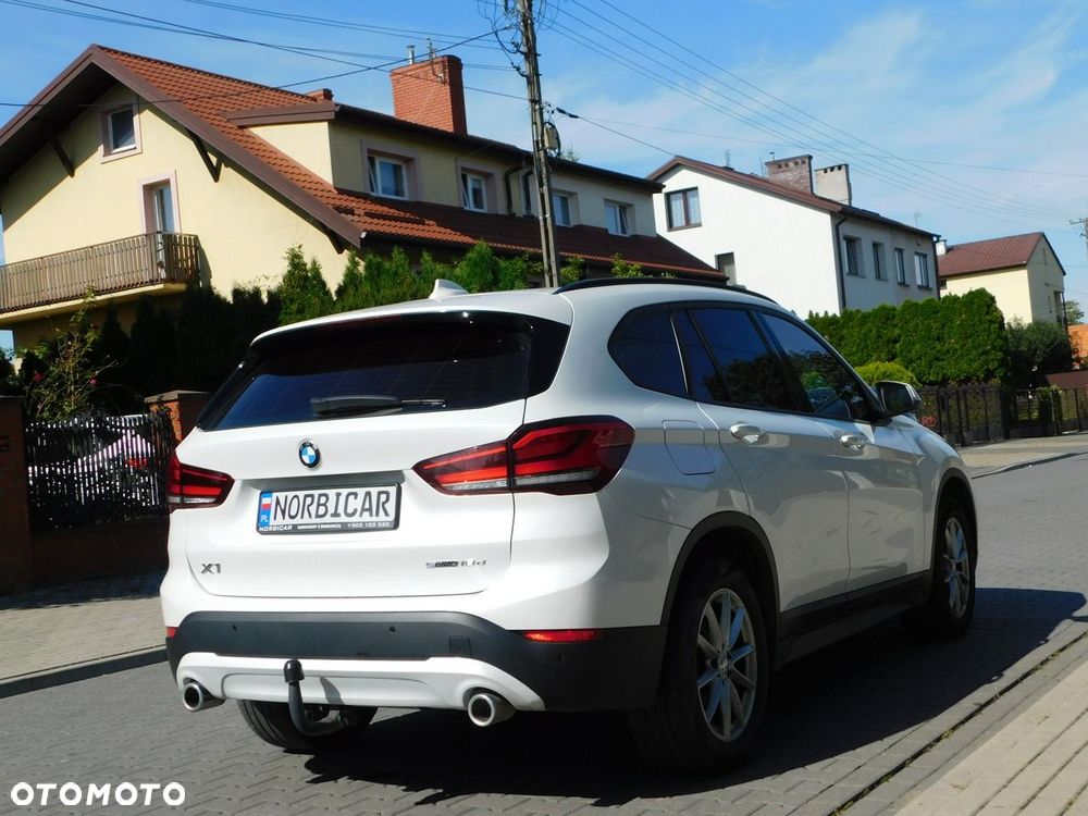 BMW X1 2021 photo 4