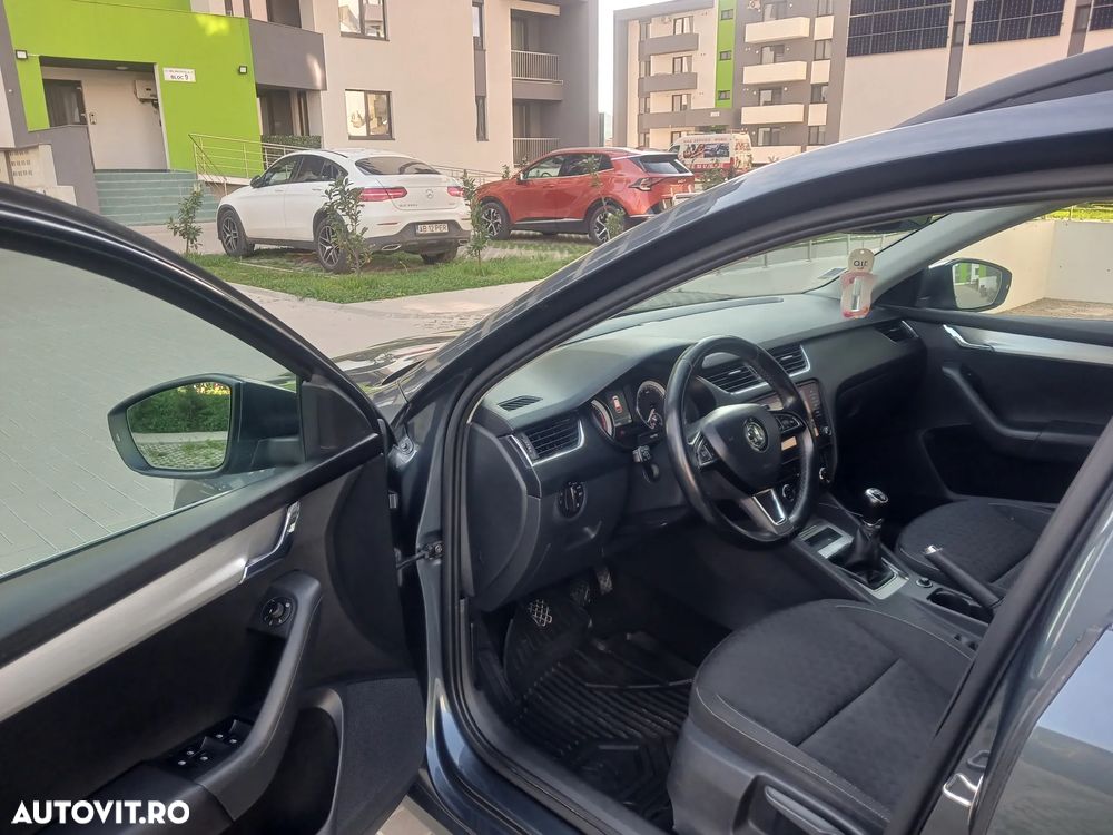Skoda Octavia 1.0 TSI Ambition - 9