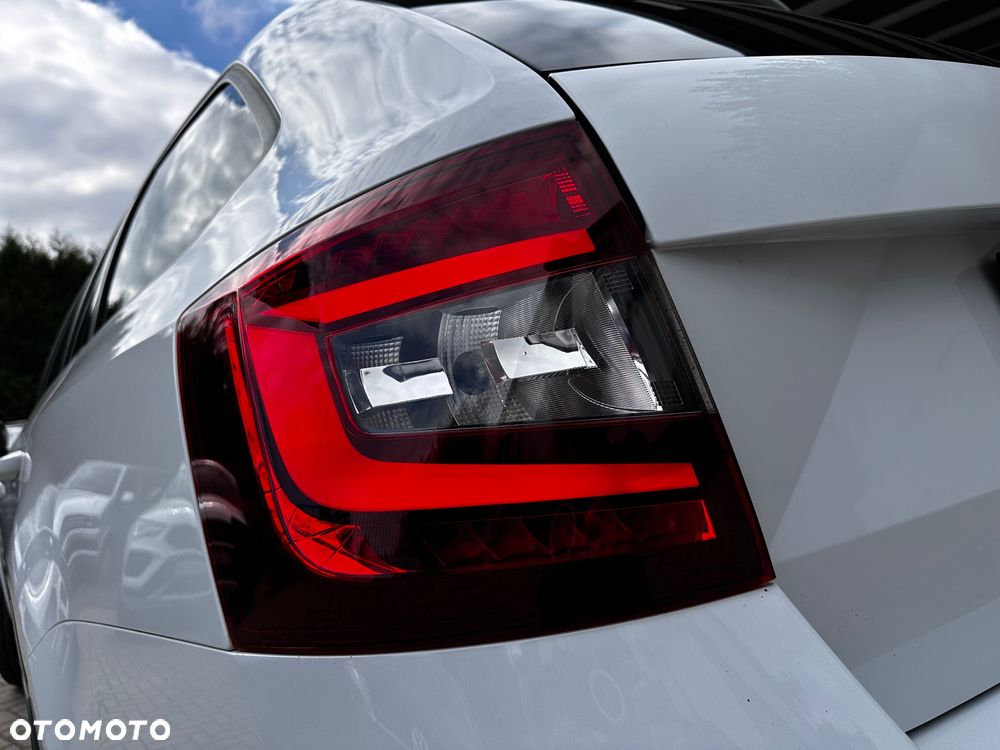 Skoda Octavia 2.0 TSI RS 230 DSG - 40