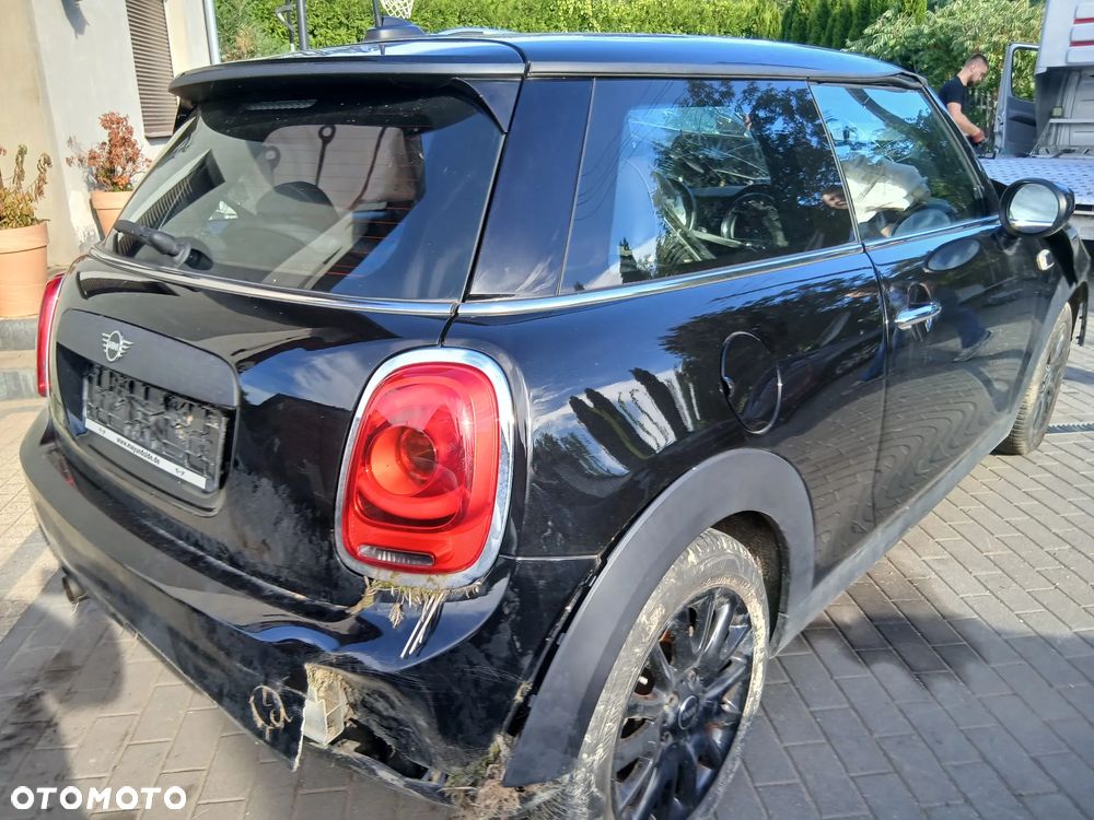 MINI ONE First - 2