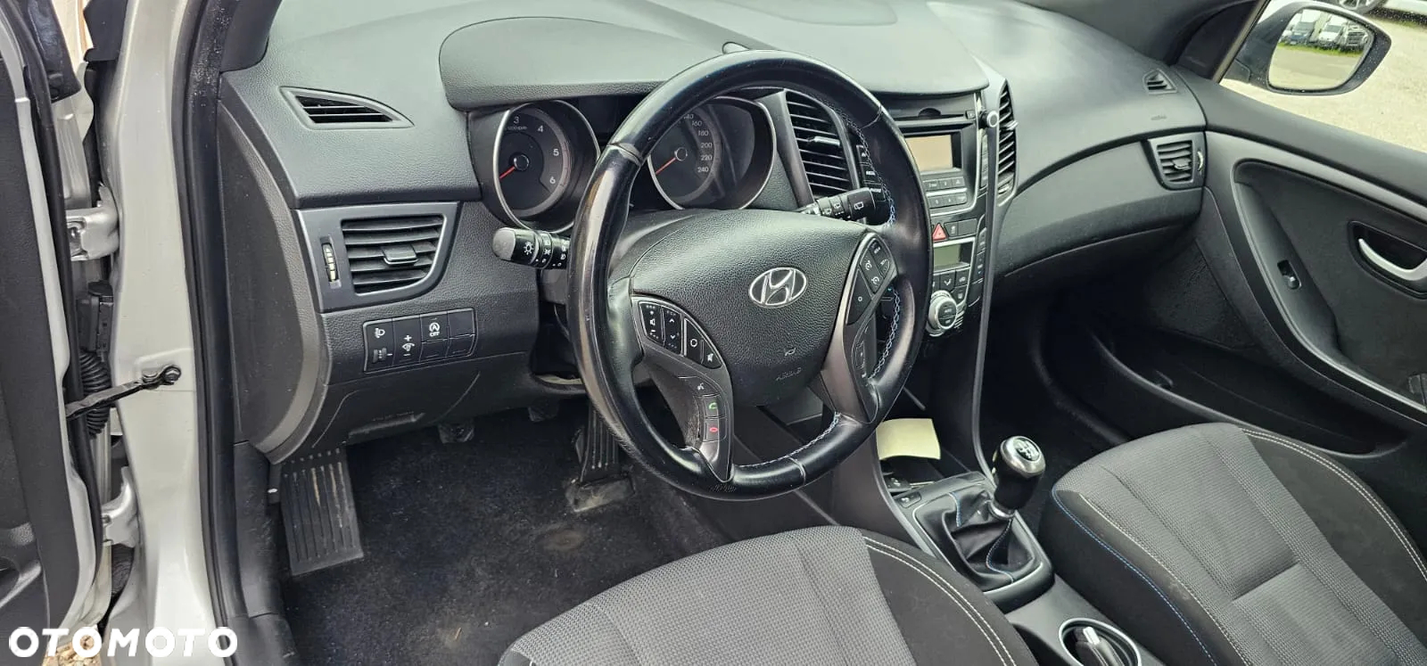 Hyundai i30 1.6 CRDi BlueDrive Comfort - 11