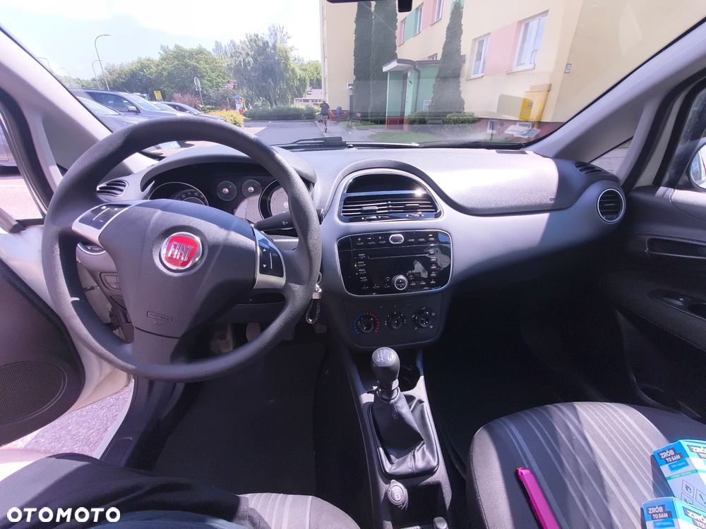 Fiat Punto Evo 1.4 8V Estiva Blue&Me - 10