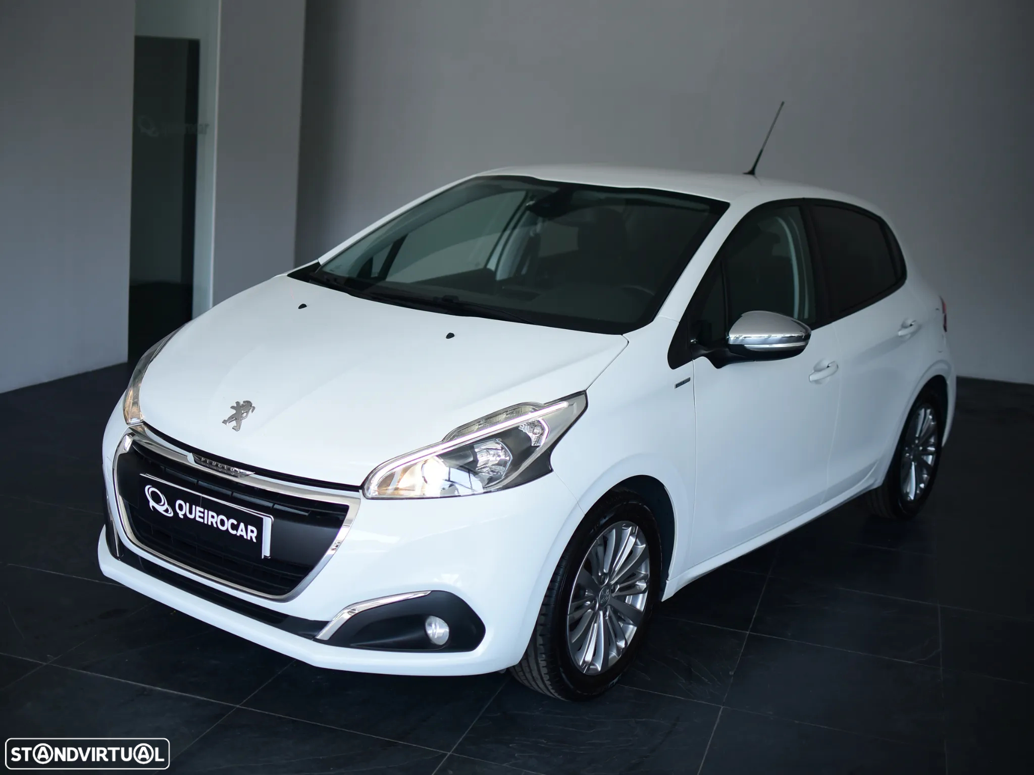 Peugeot 208 1.2 PureTech Style - 5
