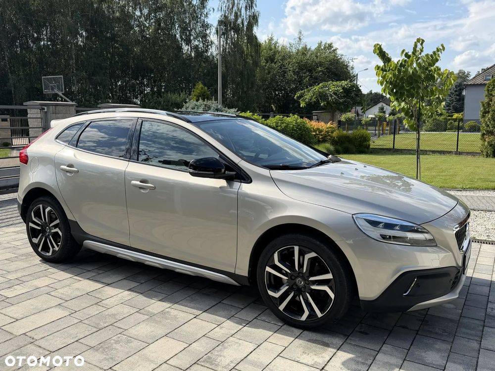 Volvo V40 T3 Drive-E Summum - 3