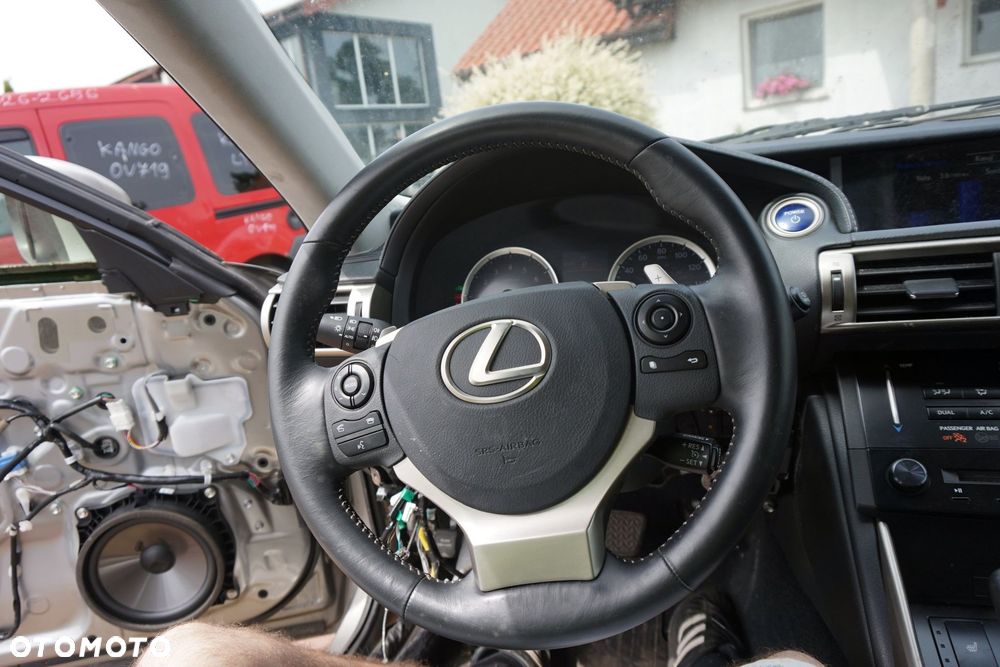 KIEROWNICA SKÓRZANA SKÓRA IS III E3 45100-53440-C0 LEXUS 2013-2017 - 2