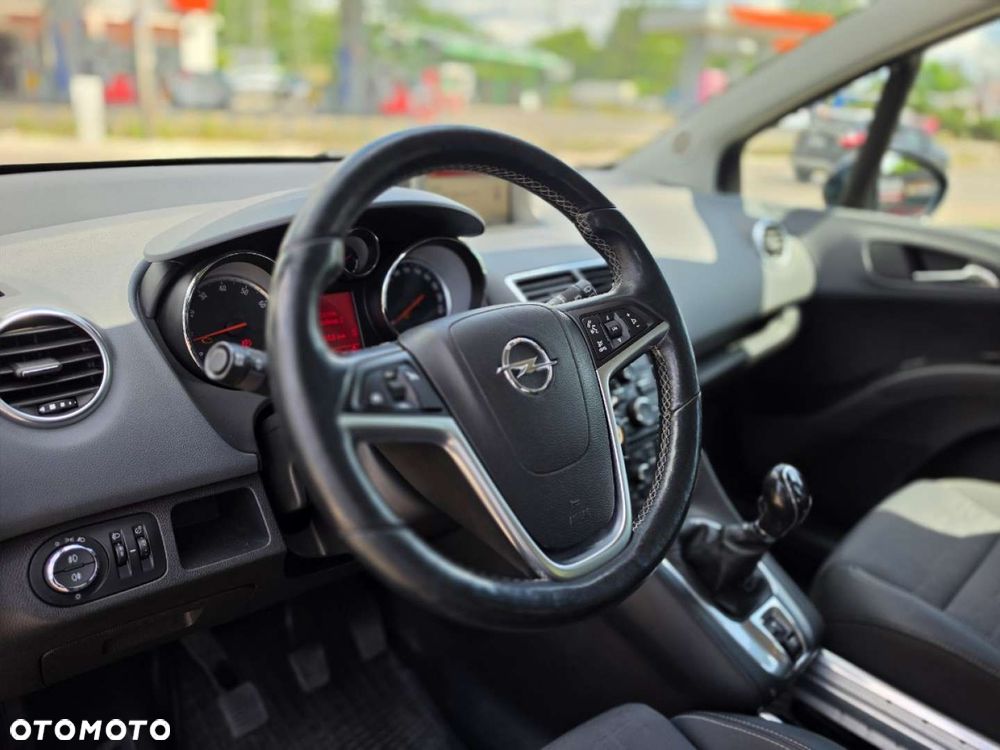 Opel Meriva - 17