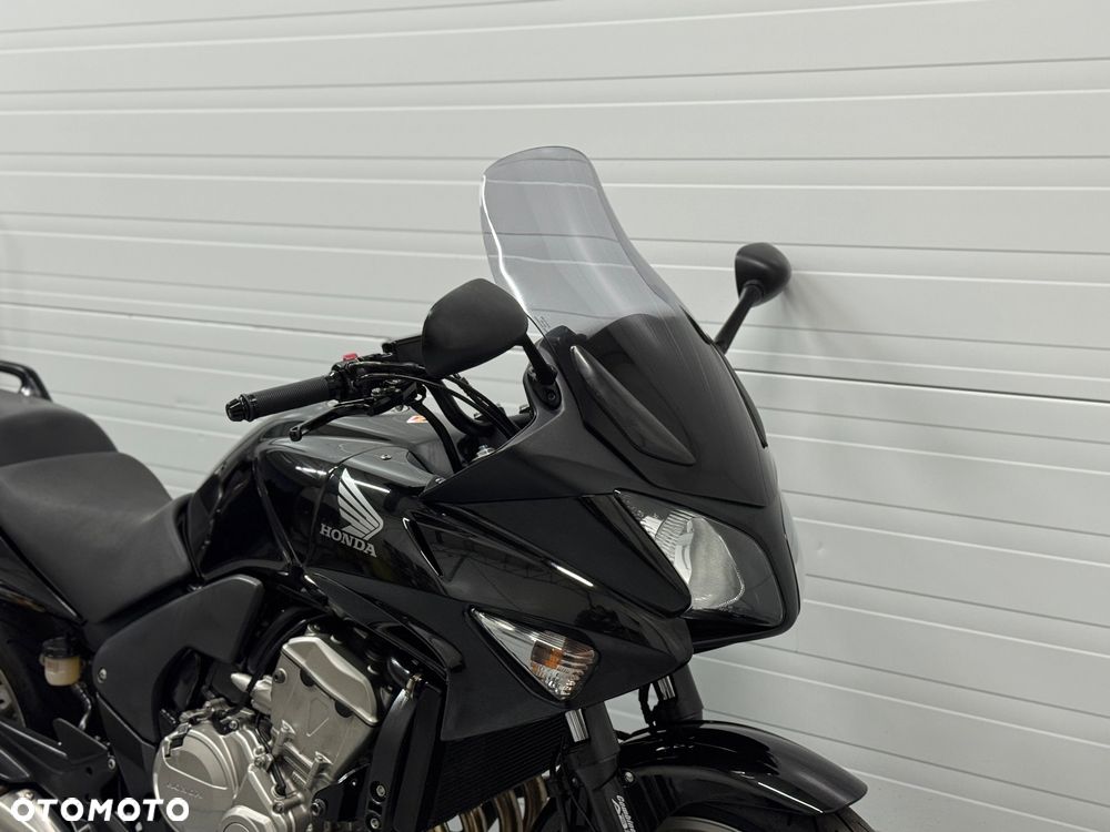 Honda CBF - 10