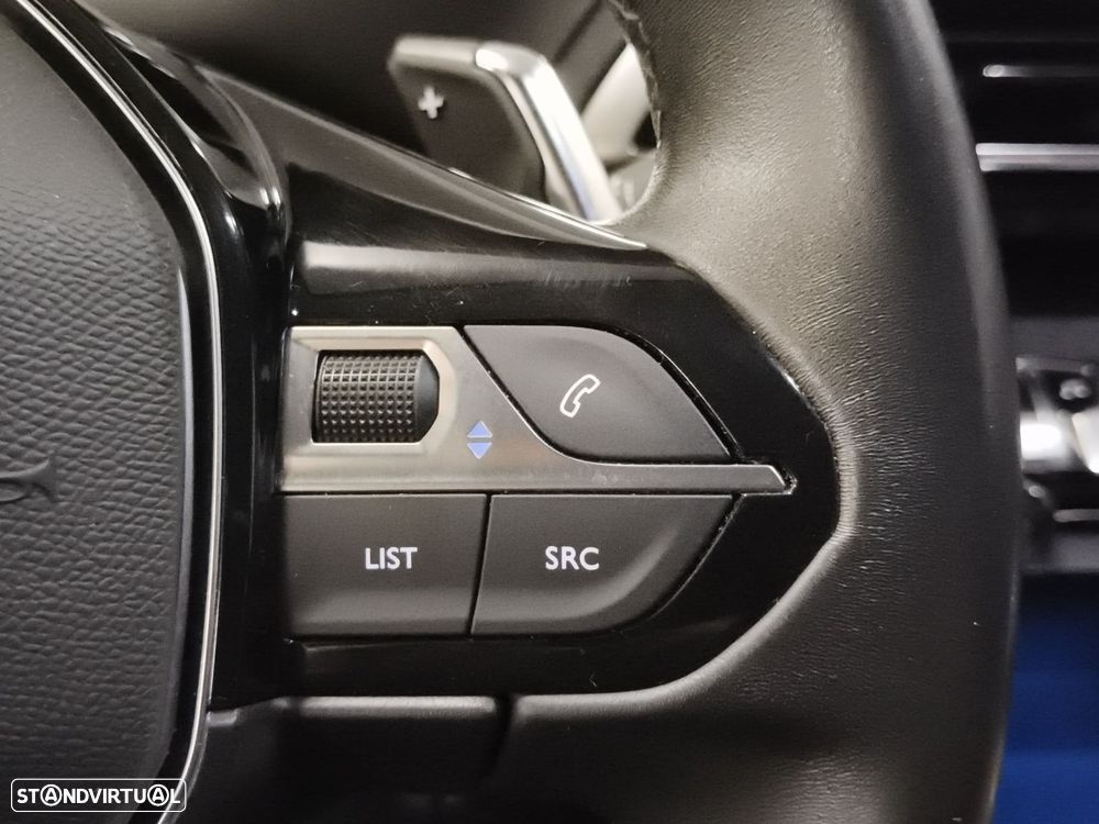 Peugeot 3008 1.5 BlueHDi Allure Pack EAT8 - 21