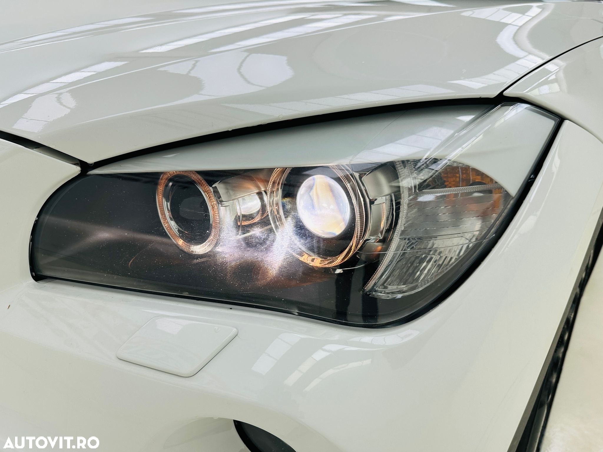 BMW X1 sDrive18d Sport Line - 16